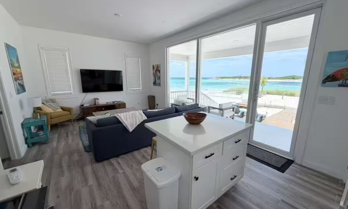 Photo of Livingroom in Long Island