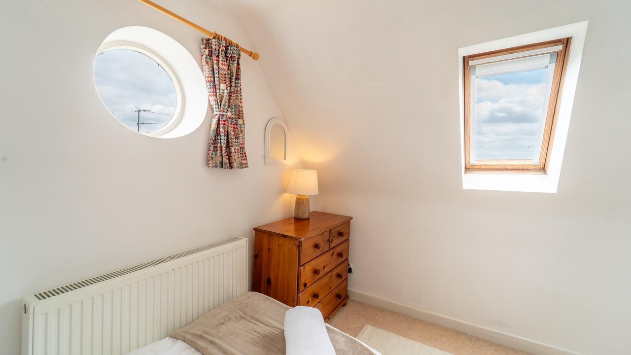Photo of Bedroom in Charlton-on-Otmoor