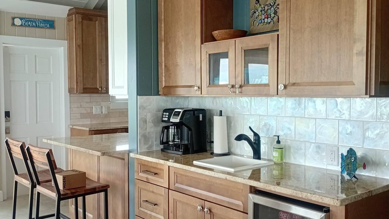Photo of Kitchen in Lubbers Quarters Cay