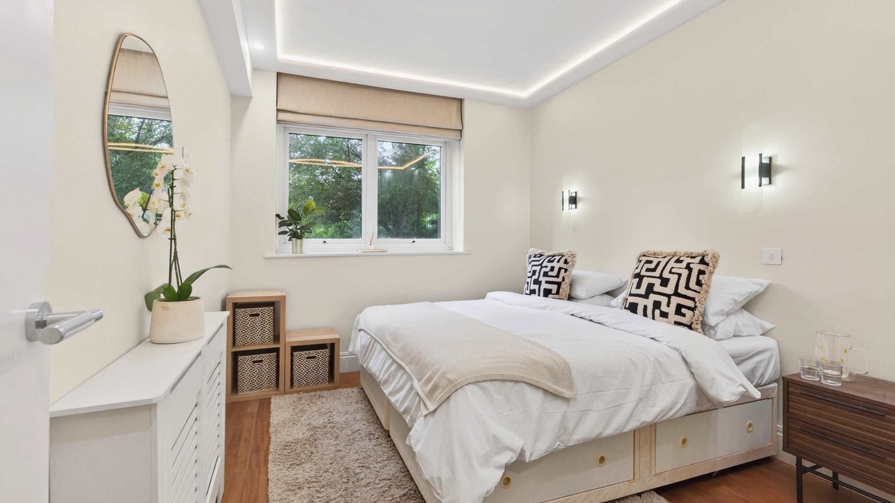 Photo of Bedroom in Camden