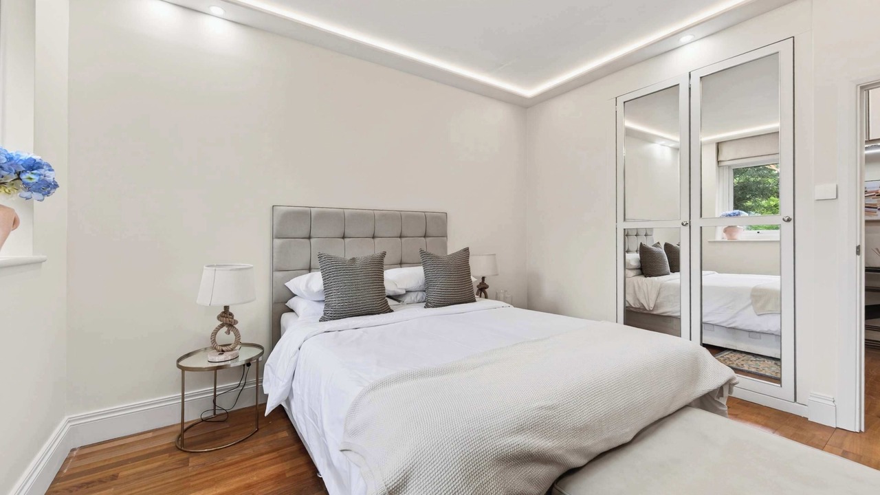Photo of Bedroom in Camden