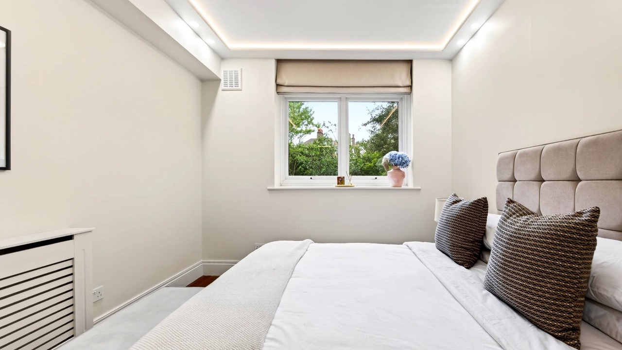 Photo of Bedroom in Camden