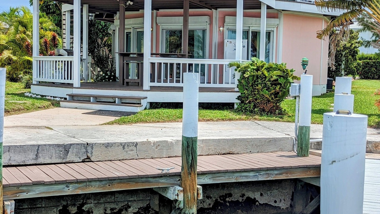 Photo of Outdoor in Lubbers Quarters Cay