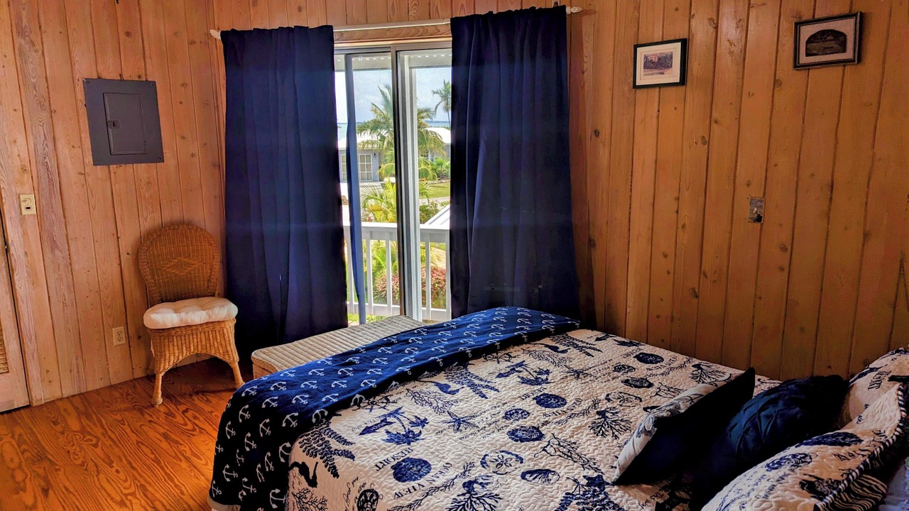 Photo of Bedroom in Lubbers Quarters Cay