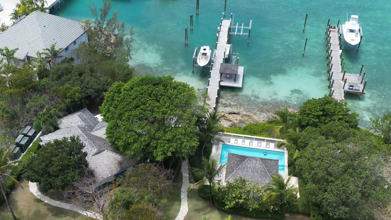 Photo of Outdoor in Dunmore Town