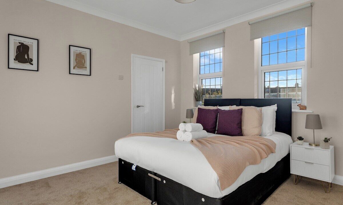 Photo of Bedroom in Island Gardens