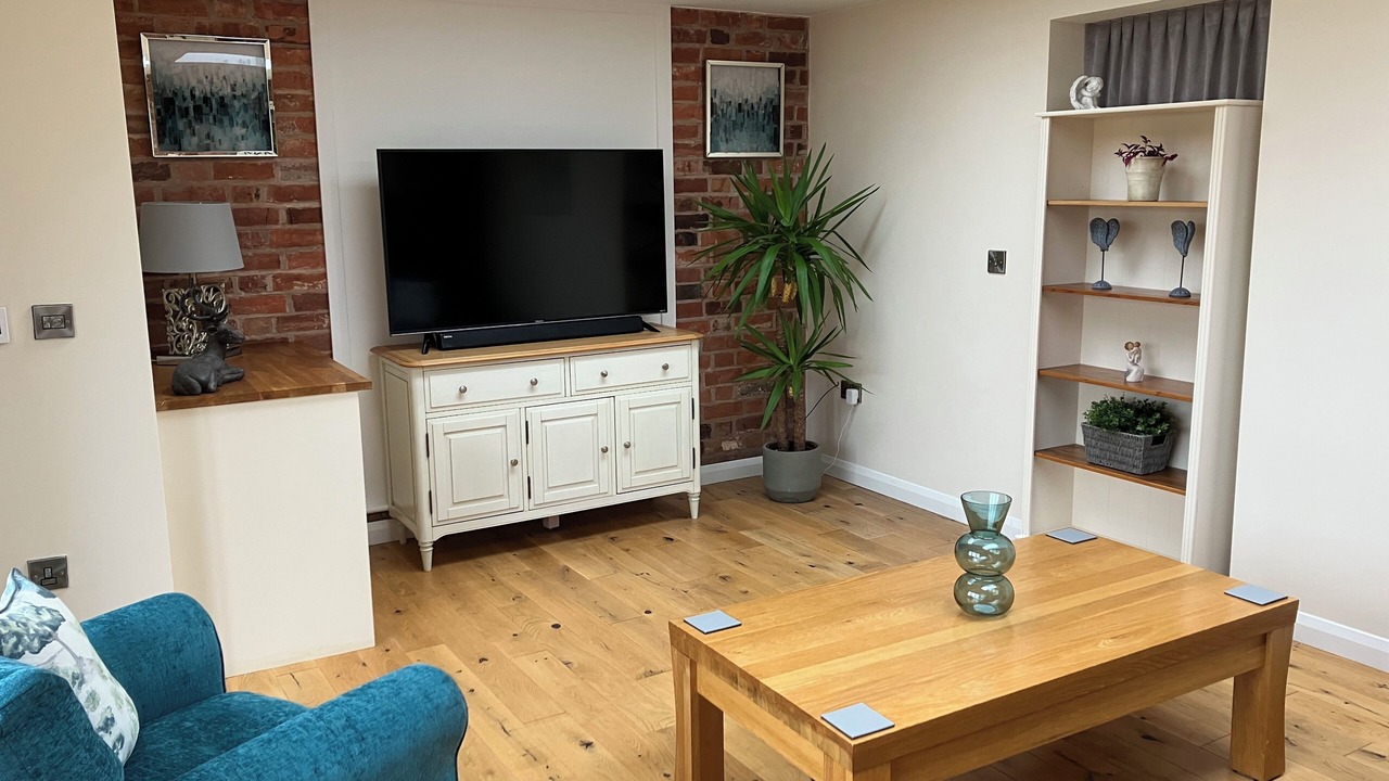 Photo of Livingroom in Alton