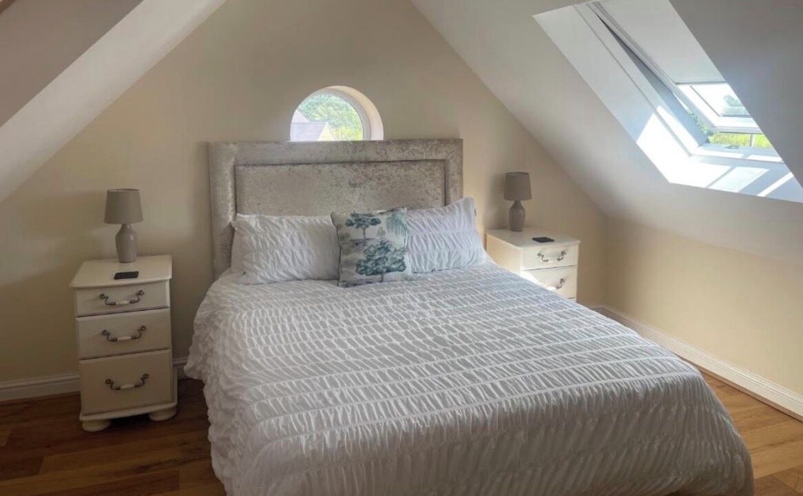 Photo of Bedroom in Alton