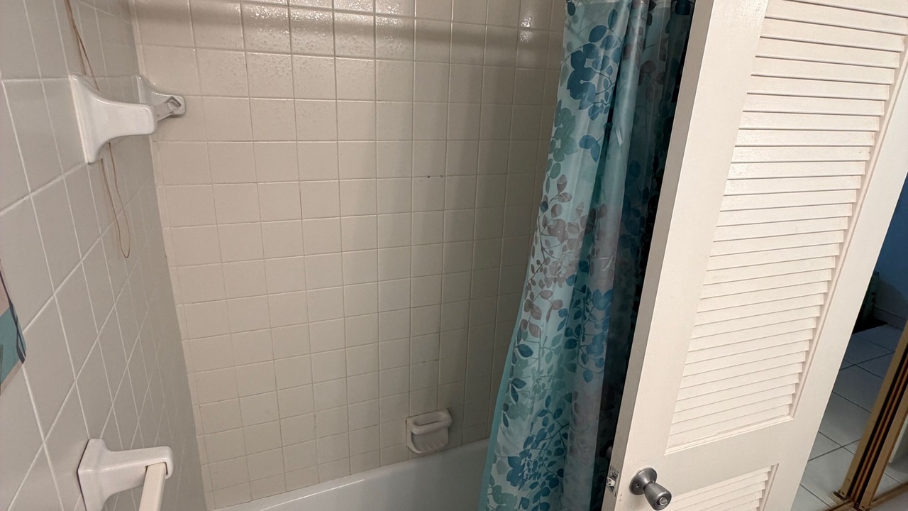 Photo of Bathroom in Windsor Park