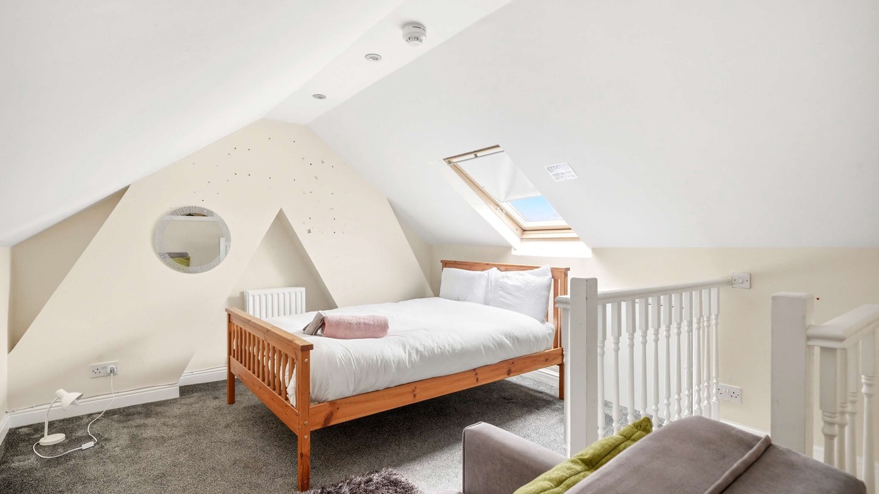 Photo of Bedroom in Aylesbury