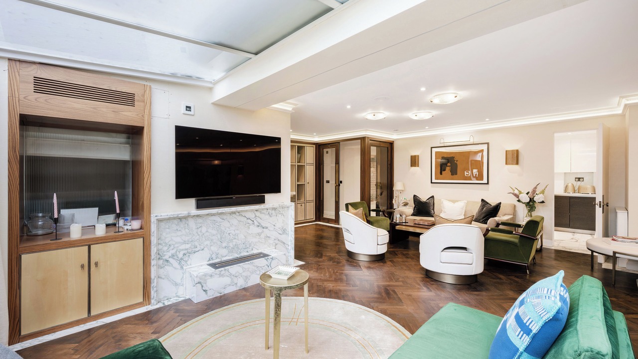 Photo of Livingroom in Mayfair