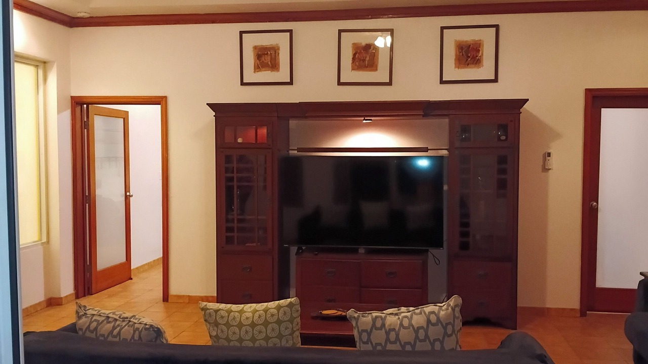 Photo of Livingroom in Nassau