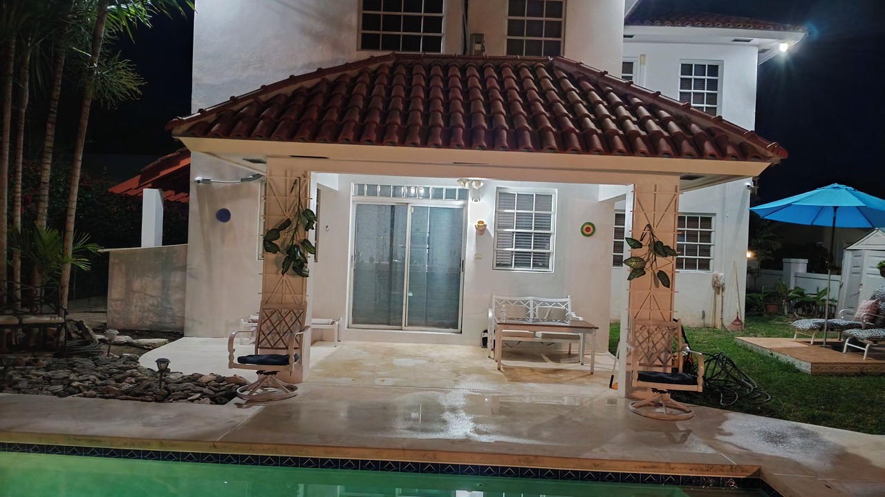 Photo of Outdoor in Nassau