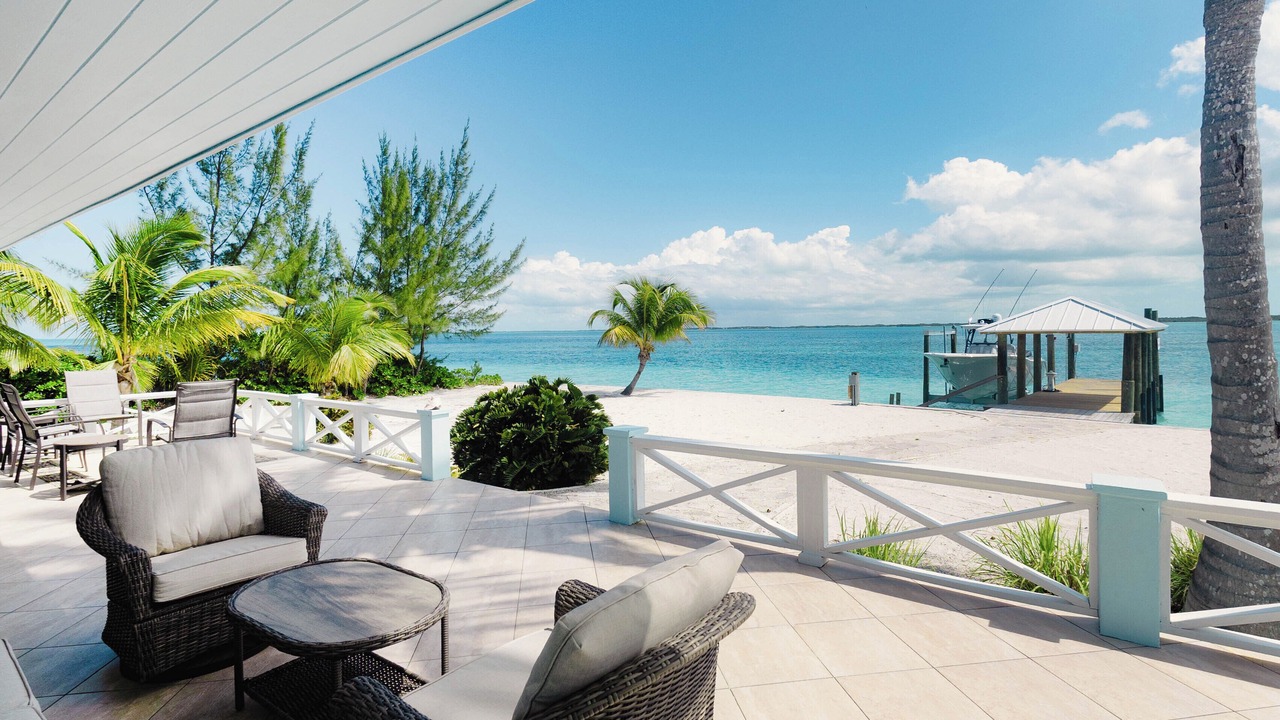 Photo of Patio Balcony in Treasure Cay