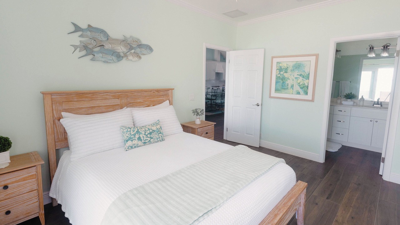 Photo of Bedroom in Treasure Cay