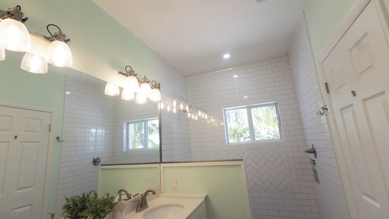 Photo of Bathroom in Treasure Cay