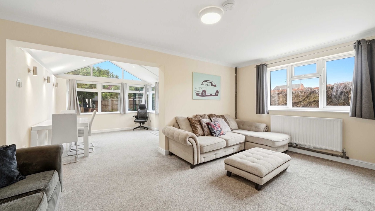 Photo of Livingroom in Aylesbury