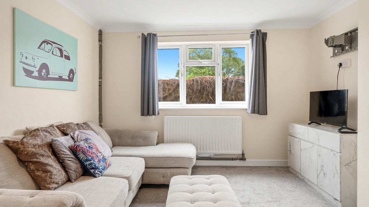 Photo of Livingroom in Aylesbury