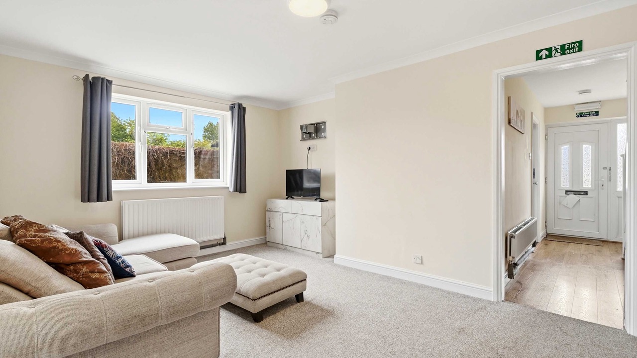 Photo of Livingroom in Aylesbury