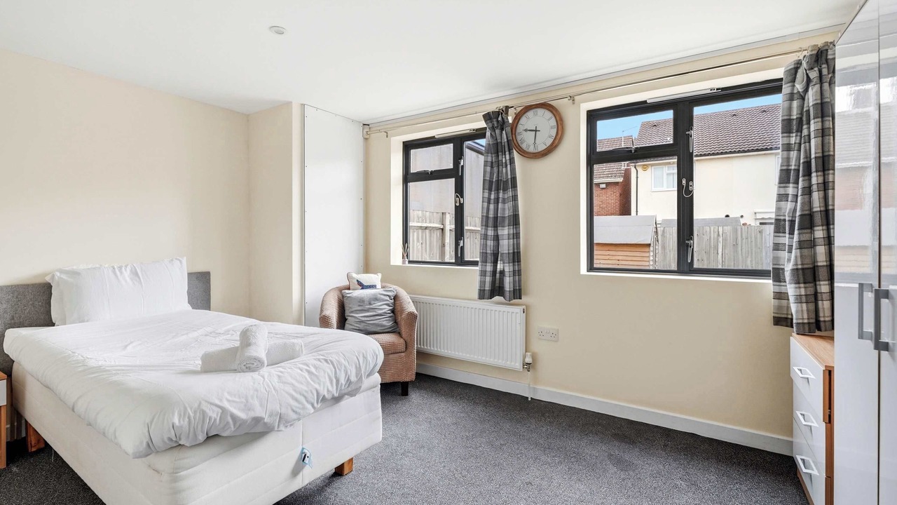 Photo of Bedroom in Aylesbury
