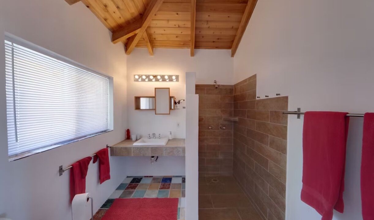 Photo of Bathroom in Orange Creek