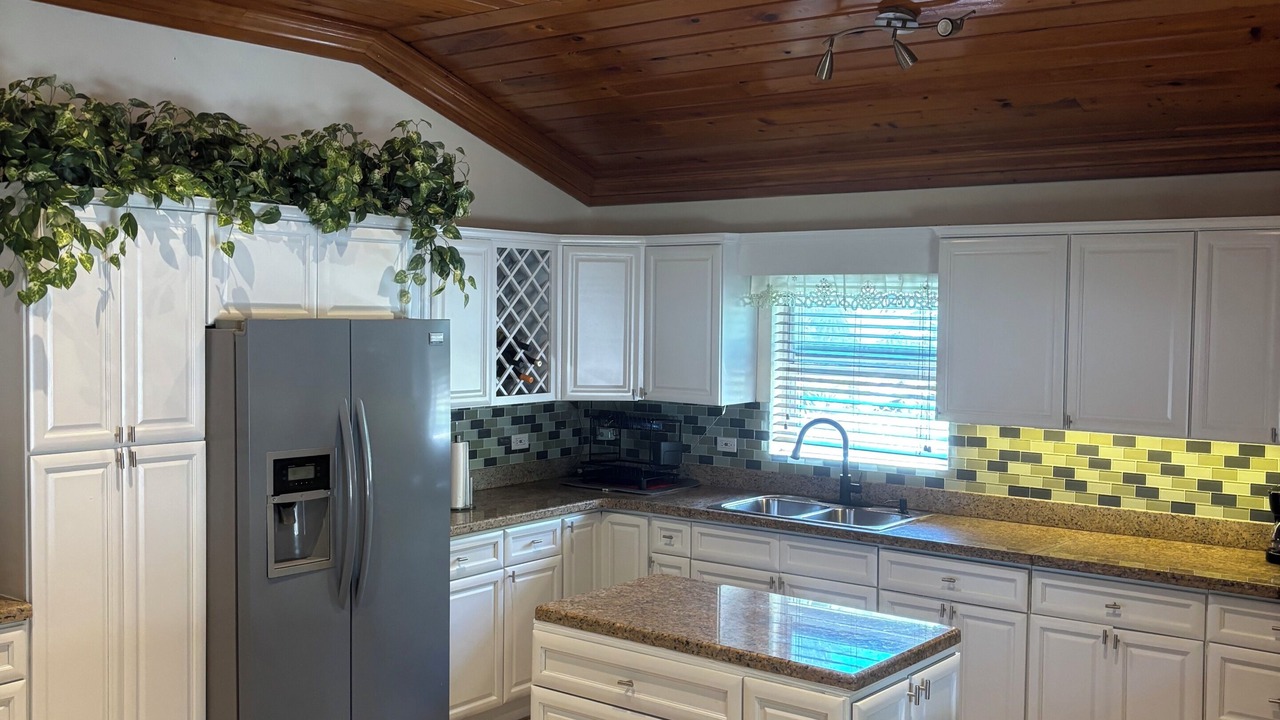 Photo of Kitchen in Great Exuma