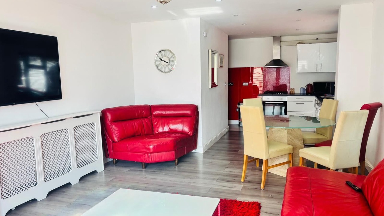 Photo of Livingroom in Lacey Green
