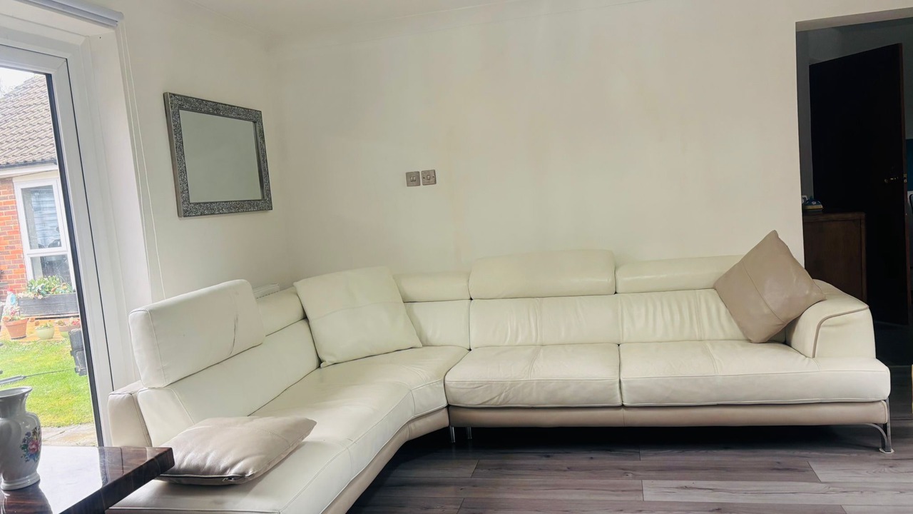 Photo of Livingroom in Lacey Green