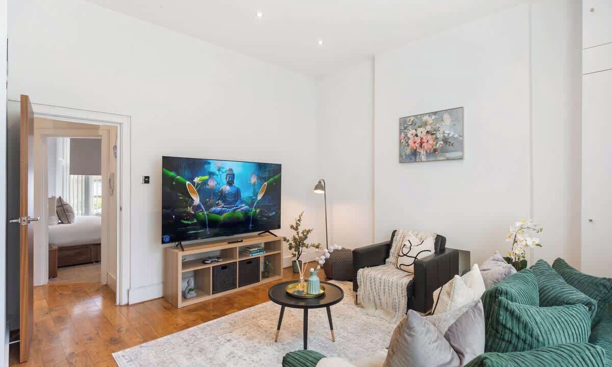 Photo of Livingroom in South Hampstead