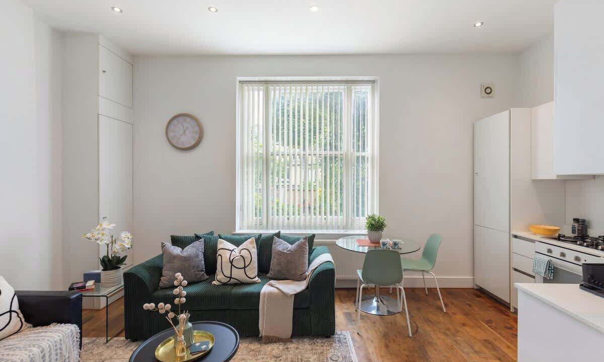Photo of Livingroom in South Hampstead