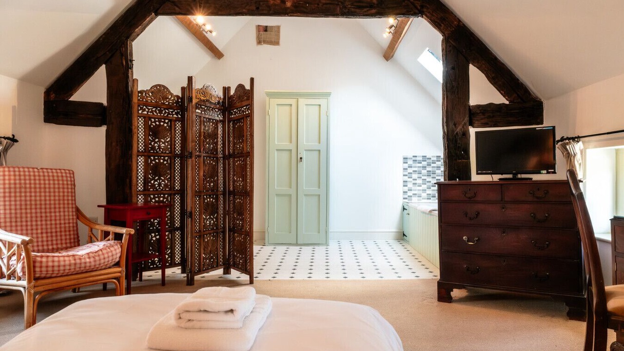 Photo of Bedroom in Forthampton