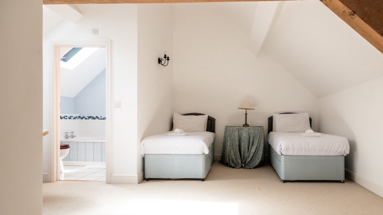 Photo of Bedroom in Forthampton