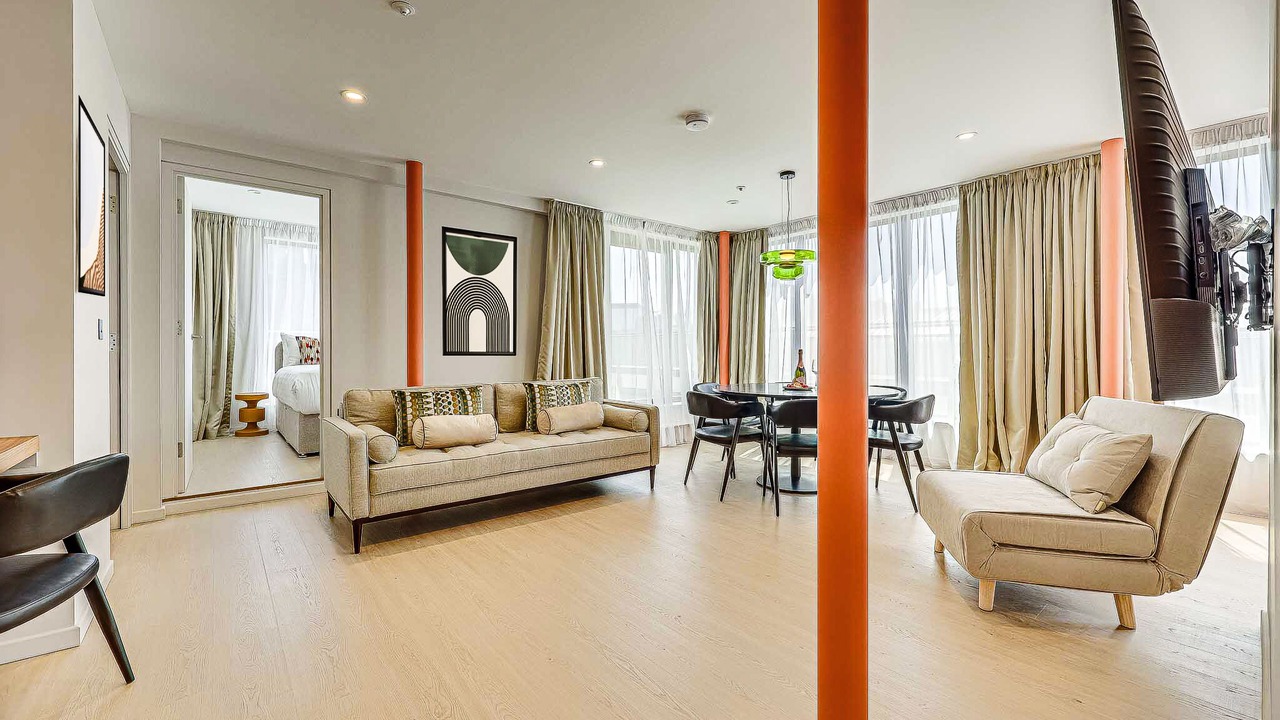 Photo of Livingroom in Farringdon