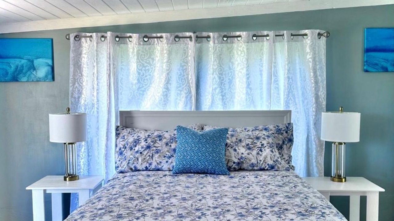 Photo of Bedroom in Rolle Town