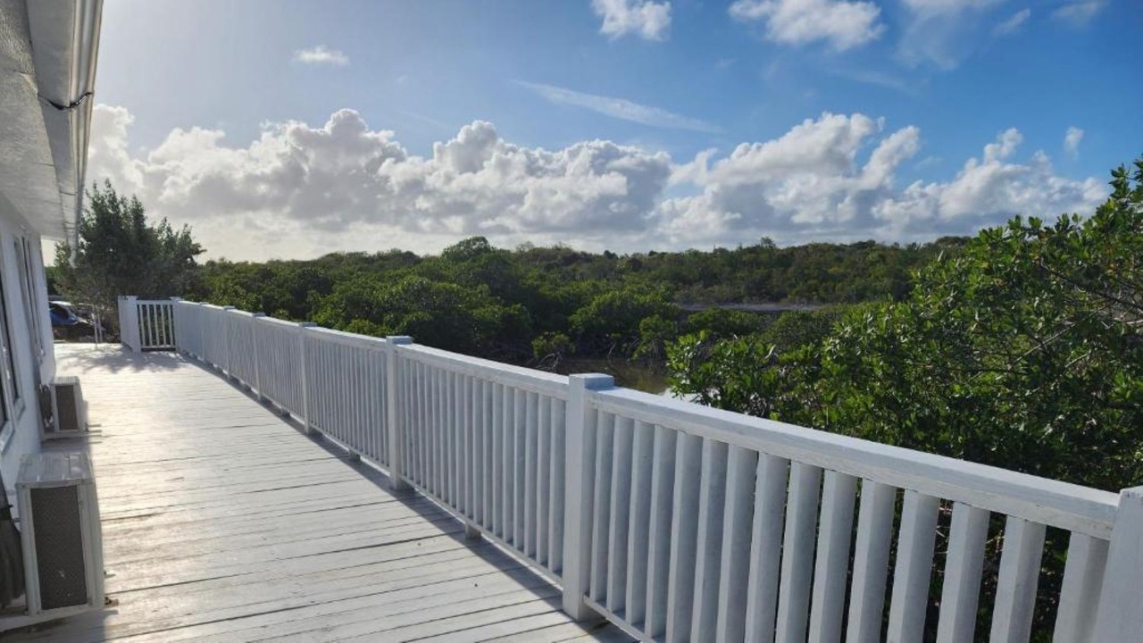 Photo of Outdoor in Rolle Town