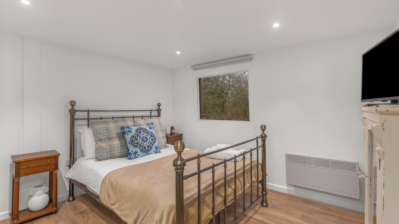 Photo of Bedroom in Gawcott