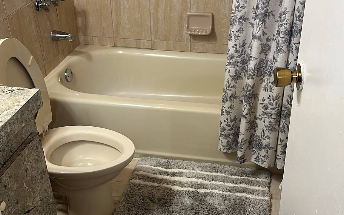 Photo of Bathroom in Stapledon Gardens