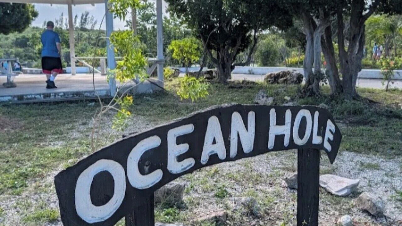 Photo of Outdoor in Tarpum Bay