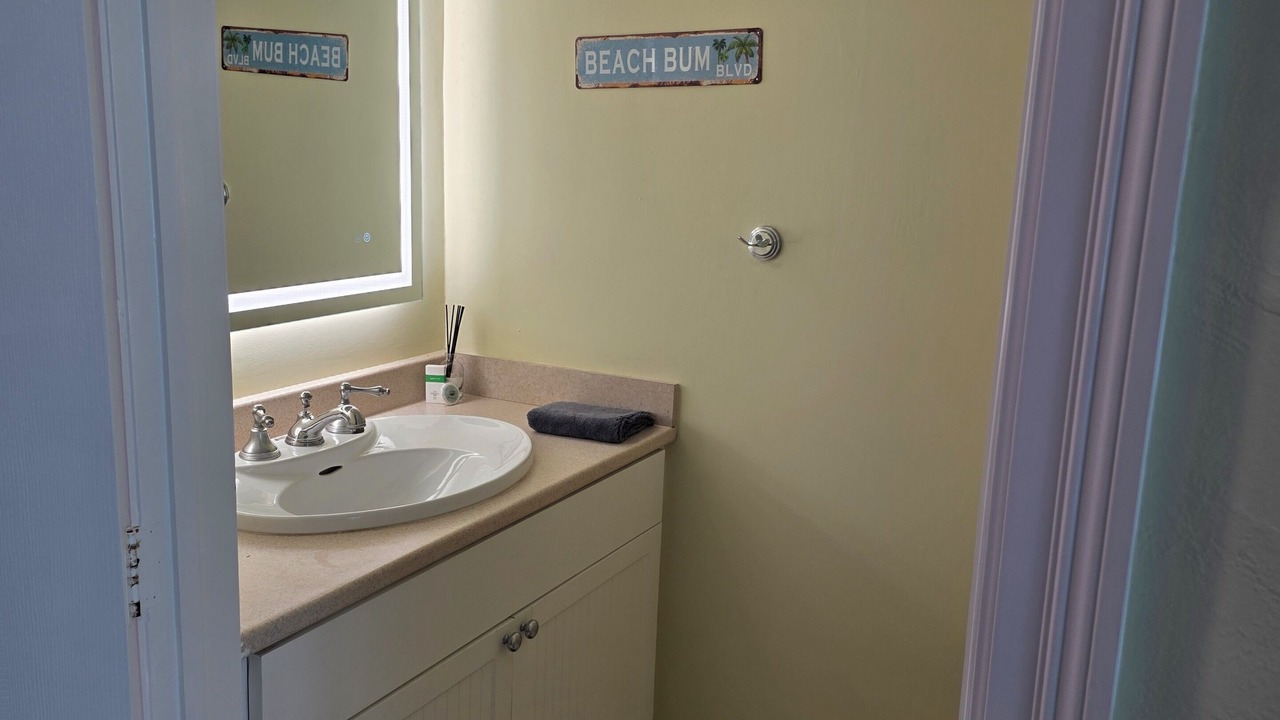 Photo of Bathroom in Bahamas Terrace
