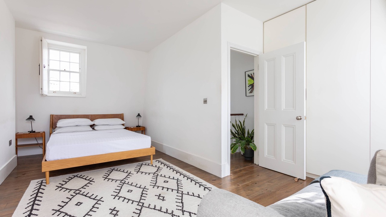Photo of Bedroom in Newington
