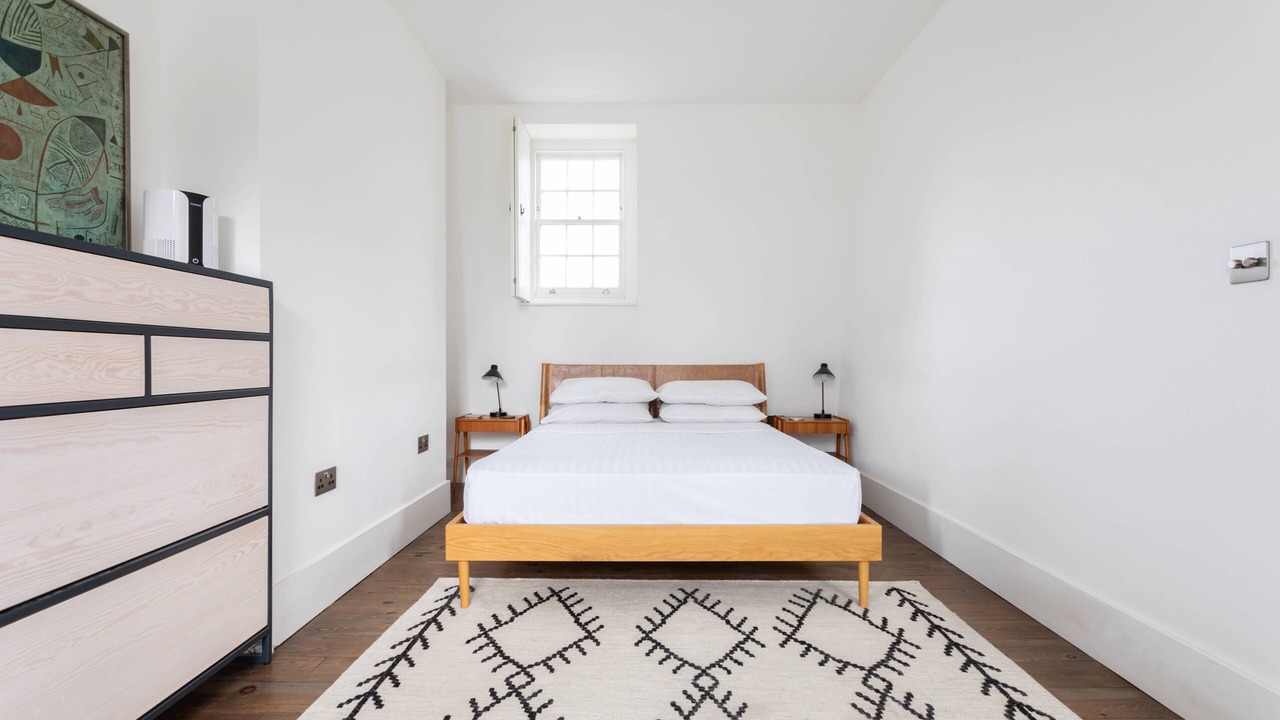 Photo of Bedroom in Newington