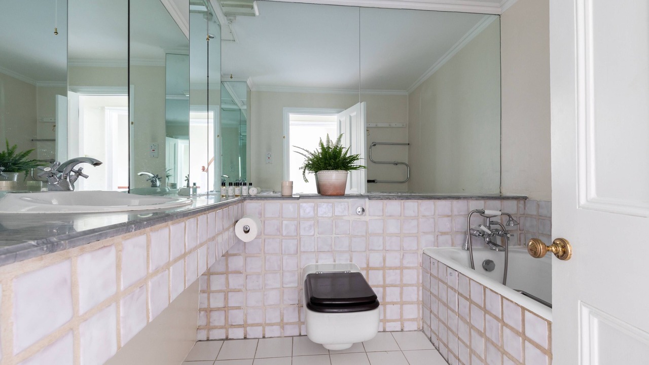 Photo of Bathroom in Lancaster Gate