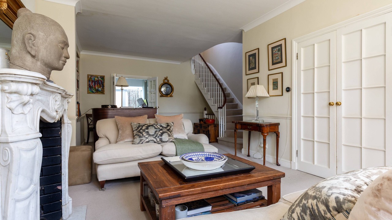Photo of Livingroom in Lancaster Gate