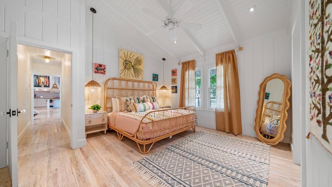Photo of Bedroom in Dunmore Town