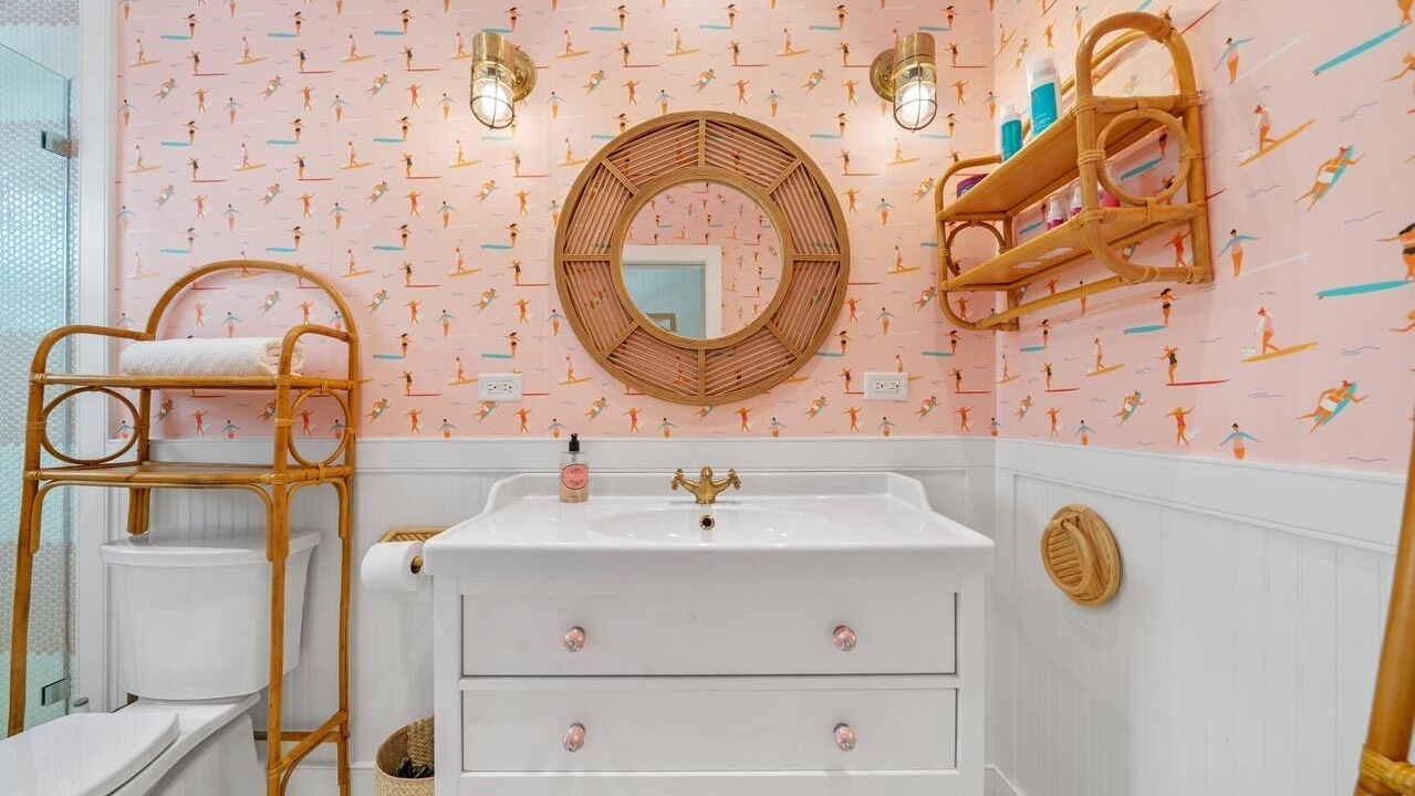 Photo of Bathroom in Dunmore Town