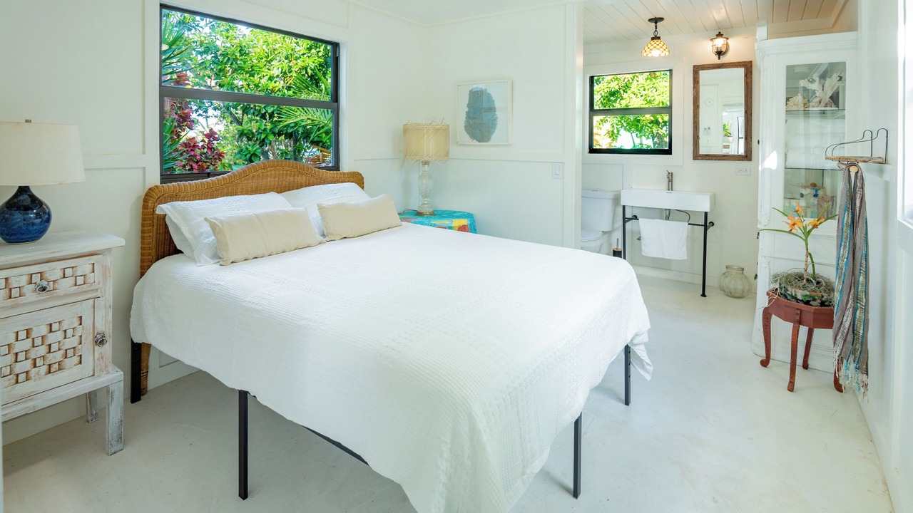 Photo of Bedroom in Spanish Wells