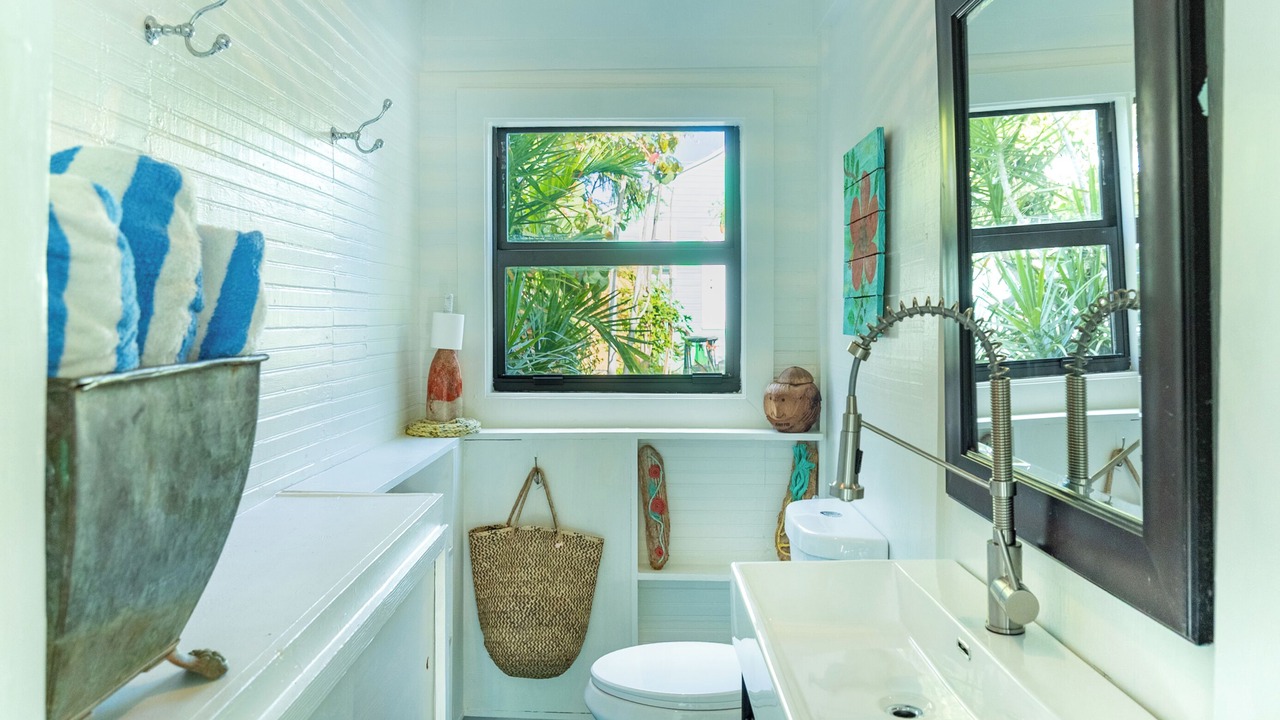 Photo of Bathroom in Spanish Wells