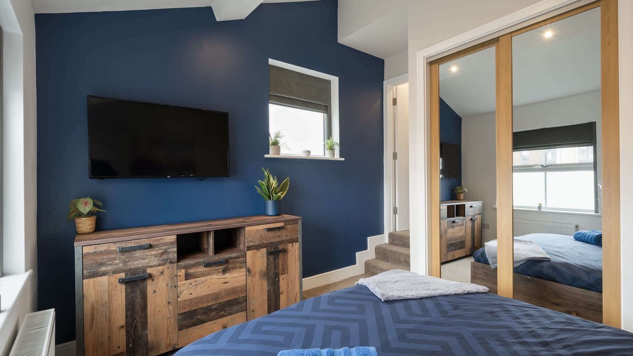 Photo of Bedroom in Newquay City Centre