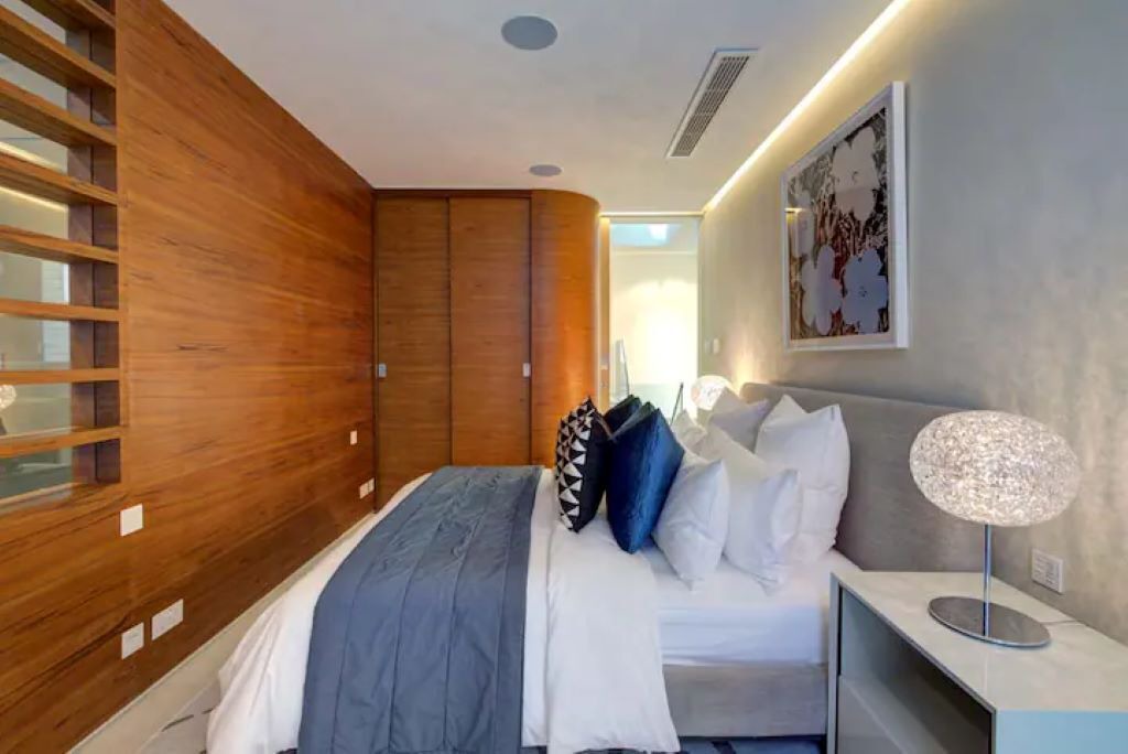 Photo of Bedroom in Queen's Gate