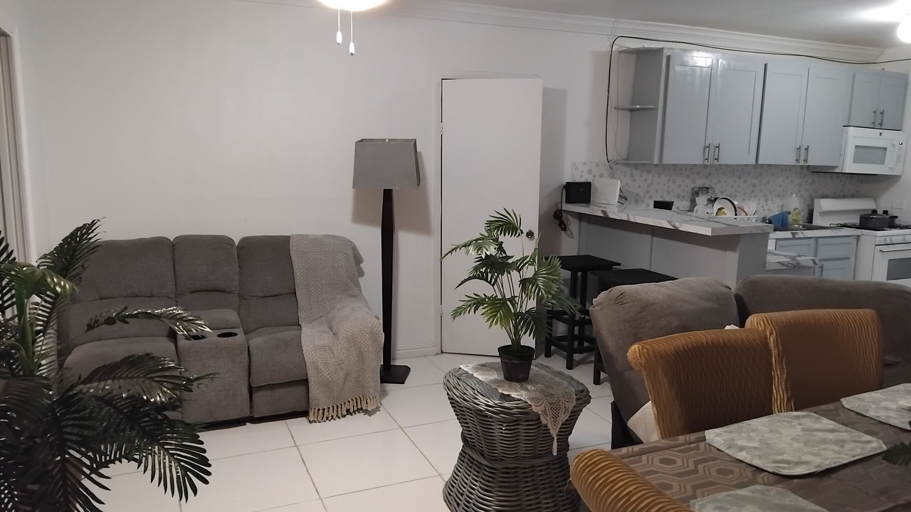 Photo of Livingroom in Nassau